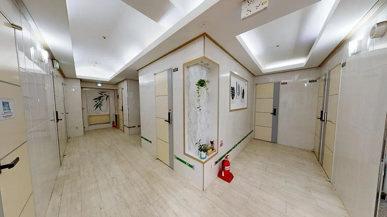 Open House Apgujeong-Rodeo ,Cony Hotel Seoul 2*,  South Korea